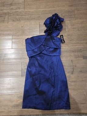 Snap One-Shoulder Sapphire Blue Cocktail Dress with Floral Accent